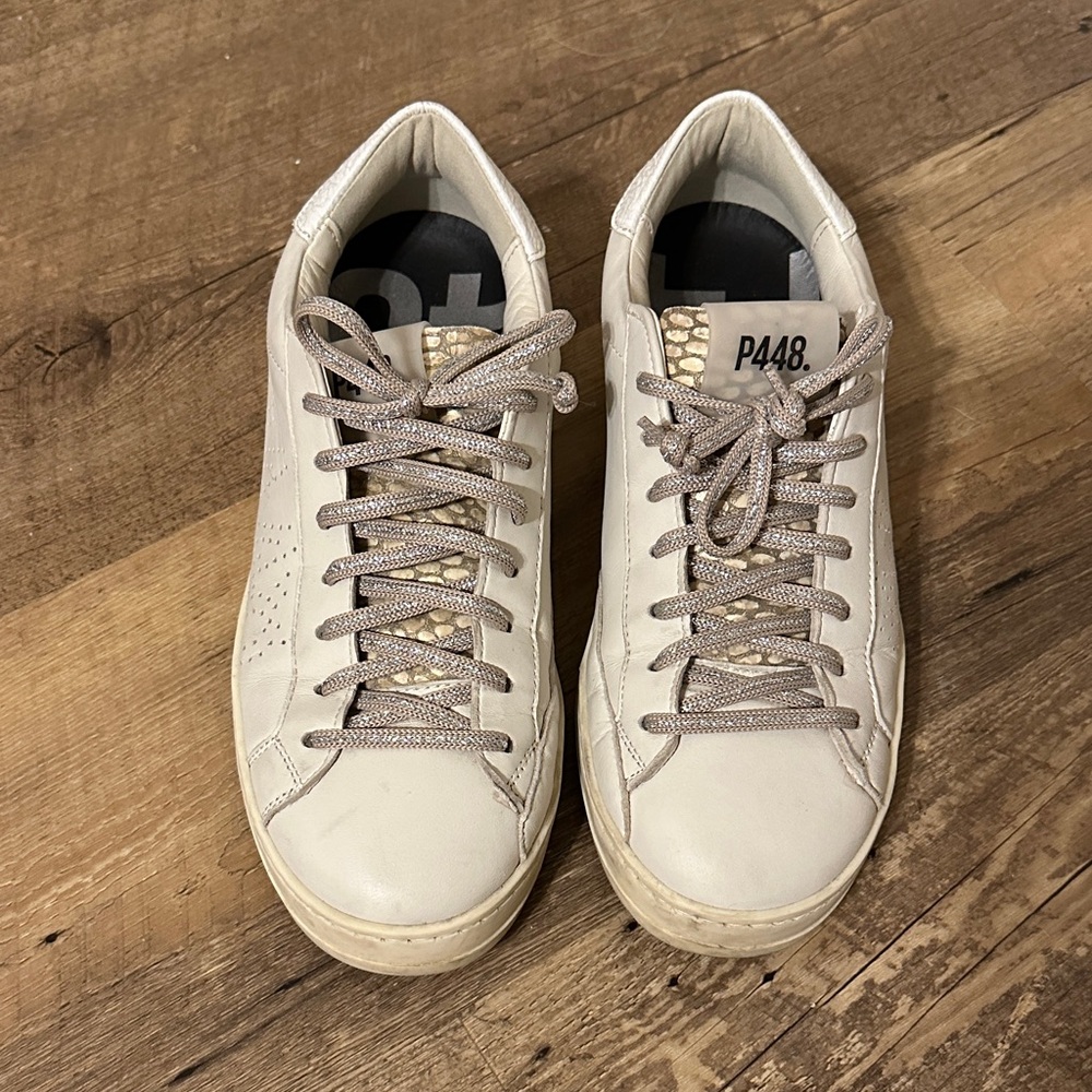 P448 Cream and Gold Sneakers